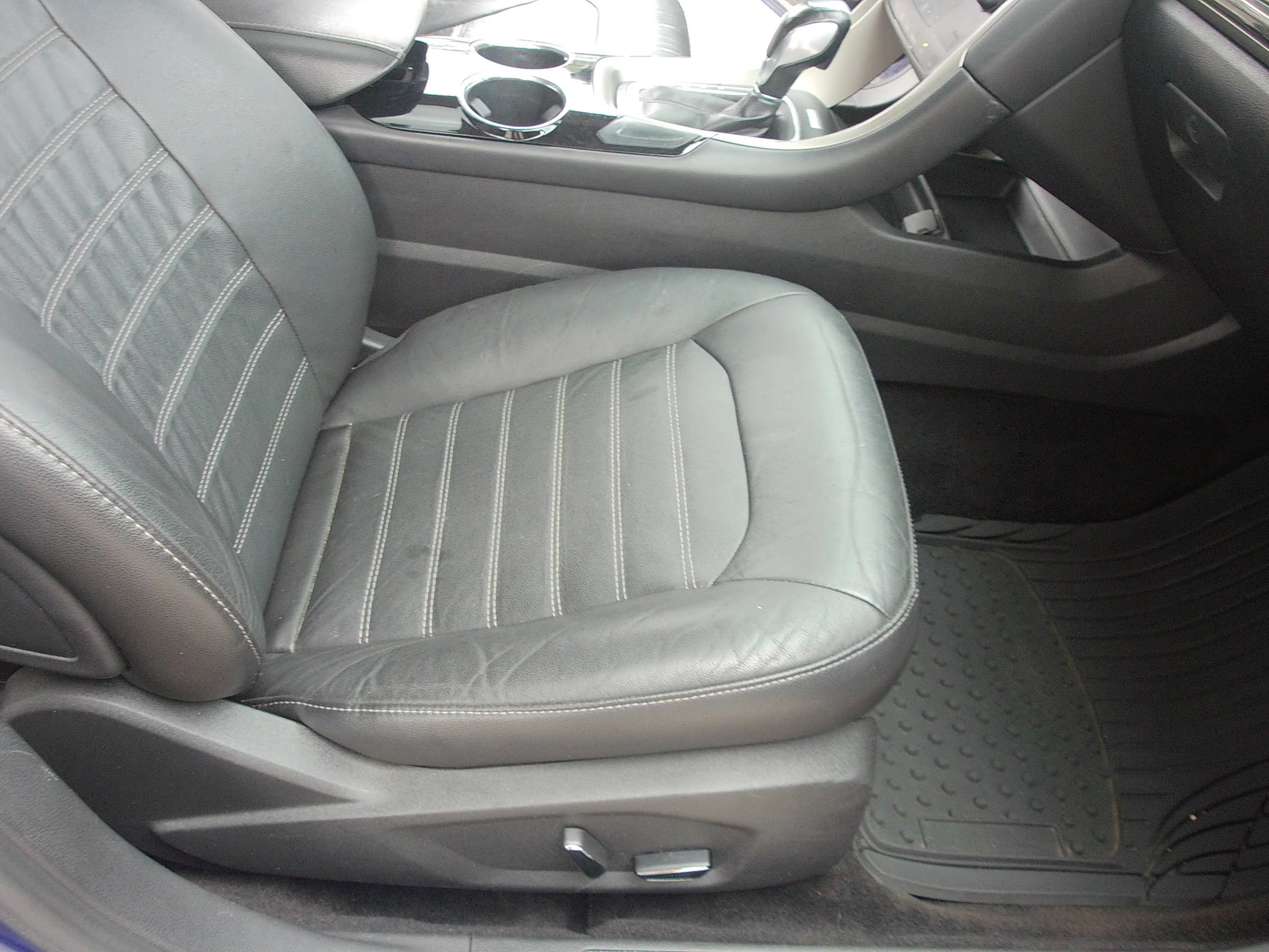 Used 2013 Ford Fusion SE FWD image 39