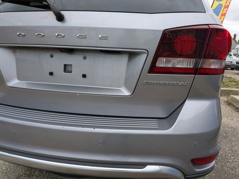 Used 2020 Dodge Journey Crossroad FWD image 14