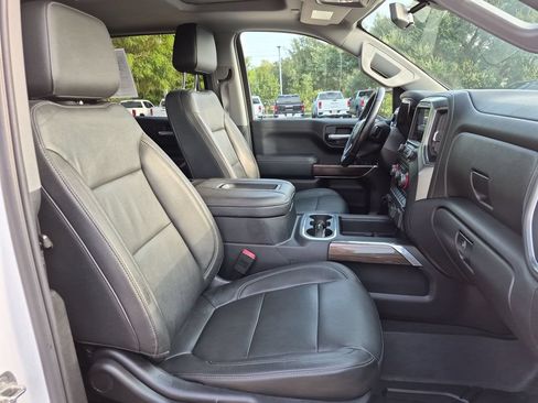 Used 2019 Chevrolet Silverado 1500 LT Trail Boss AWD/4WD image 38