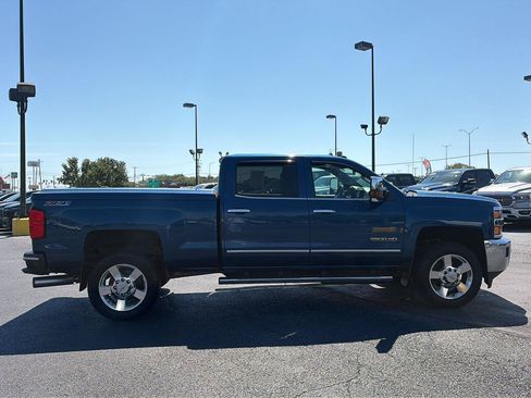 Used 2016 Chevrolet Silverado 2500 LTZ w/ Duramax Plus Package AWD/4WD image 6