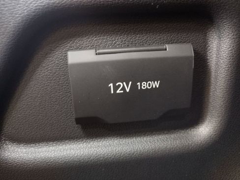 New 2026 Hyundai Tucson Limited image 18