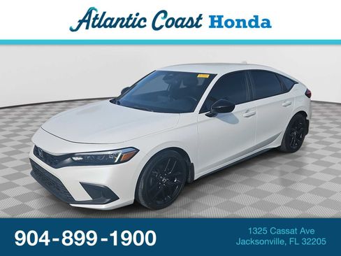 Used 2023 Honda Civic Sport image 1