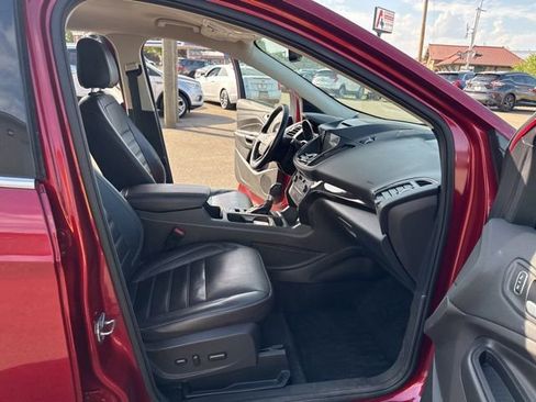 Used 2017 Ford Escape Titanium AWD/4WD image 14