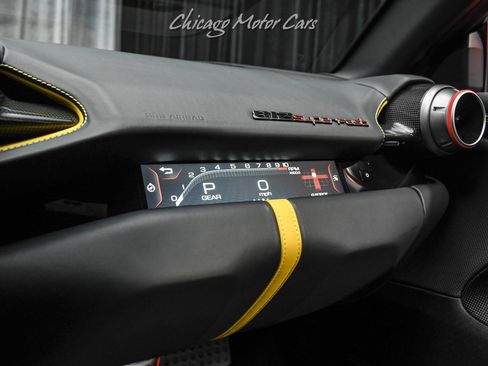 Used 2021 Ferrari 812 Superfast RWD image 28