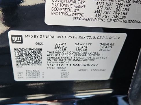 Used 2021 Chevrolet Silverado 1500 High Country w/ Technology Package image 32