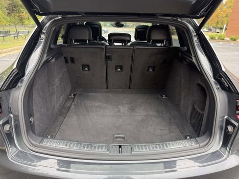 Used 2018 Porsche Macan image 30