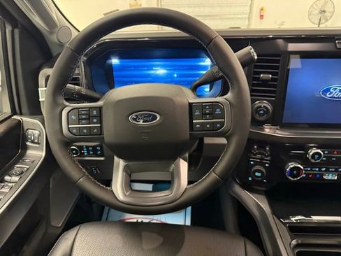 New 2026 Ford F250 Lariat w/ Lariat Premium Package image 18