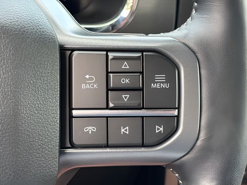 Used 2023 Ford F150 Lariat AWD/4WD image 24