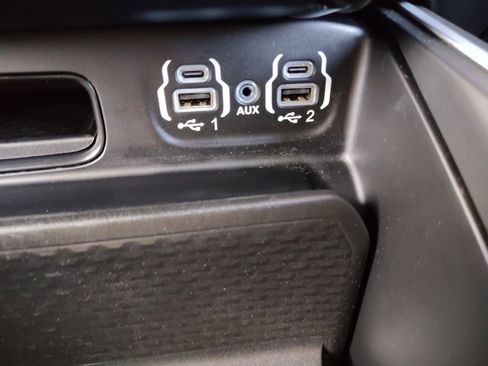 Used 2023 RAM 1500 Lone Star image 6