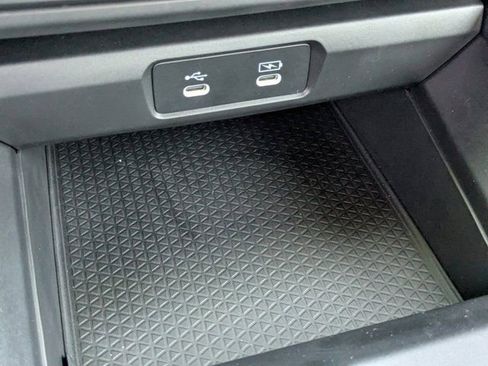 Used 2025 Honda Accord SE image 22