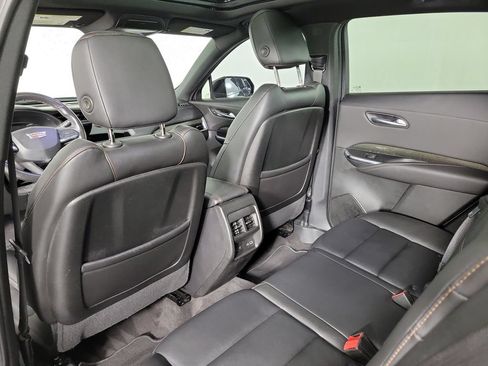 Used 2021 Cadillac XT4 Sport w/ Cold Weather Package FWD image 12