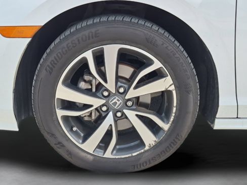 Certified 2024 Honda Odyssey Touring image 29