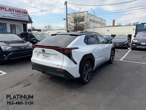Used 2024 Toyota bZ4X AWD w/ Weather Package image 5