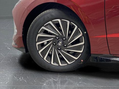 New 2026 Hyundai Sonata Limited image 35