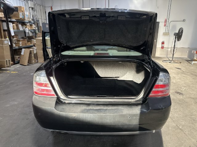Used 2008 Ford Taurus Limited AWD/4WD image 25