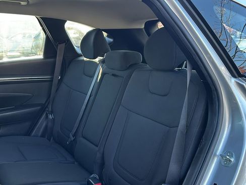 Used 2022 Hyundai Tucson SE image 27