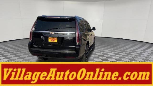 Used 2018 Cadillac Escalade Luxury AWD/4WD image 53