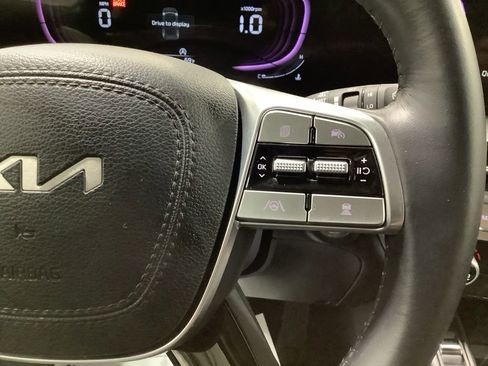 Certified 2023 Kia Telluride S w/ S Sunroof Package image 19