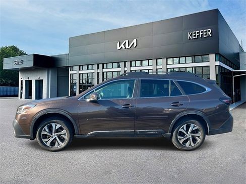 Used 2020 Subaru Outback Limited image 5