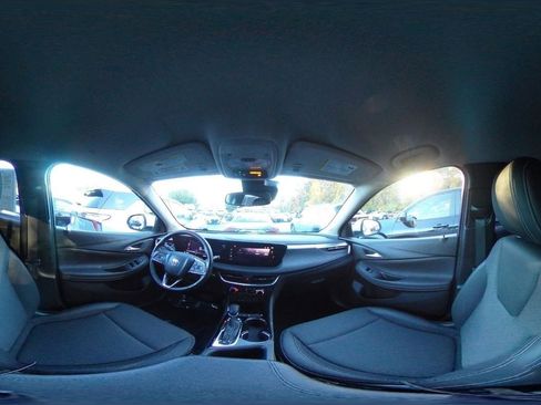 Used 2025 Buick Encore GX Preferred image 38