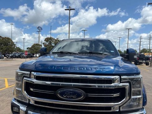Used 2022 Ford F250 Lariat w/ Lariat Value Package AWD/4WD image 9