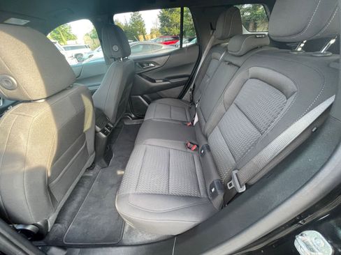 Used 2025 Chevrolet Equinox LT image 24