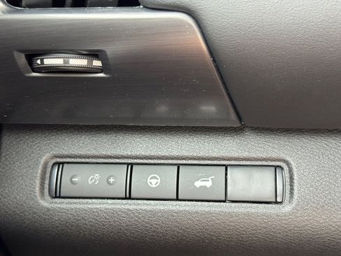 New 2026 Nissan Pathfinder SL AWD/4WD image 21