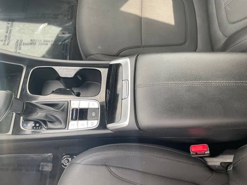 Used 2025 Hyundai Tucson SEL AWD/4WD image 23