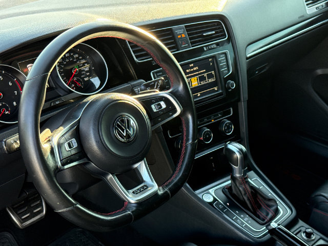 Used 2016 Volkswagen GTI SE w/ Lighting Package (SEL) FWD image 19