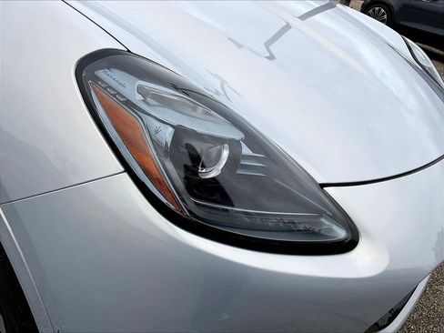 Used 2023 Maserati Grecale Modena AWD/4WD image 32