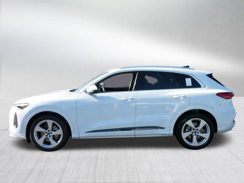 Used 2025 Audi Q5 Prestige image 4