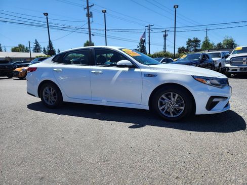 Used 2019 Kia Optima LX FWD image 4