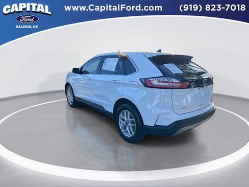 Certified 2022 Ford Edge SEL w/ Convenience Package image 6