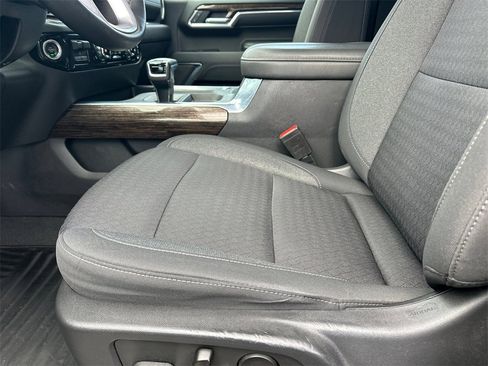 Used 2023 GMC Sierra 1500 Elevation image 10