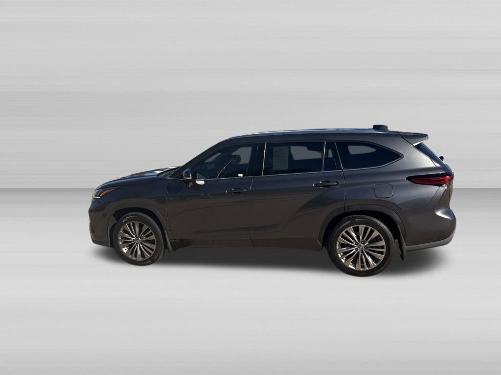 Used 2020 Toyota Highlander Platinum AWD/4WD image 7