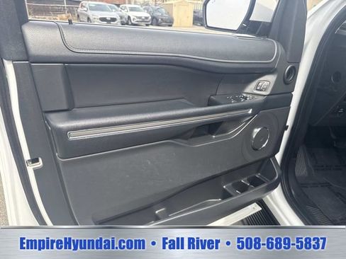 Used 2024 Ford Expedition Max XLT AWD/4WD image 19