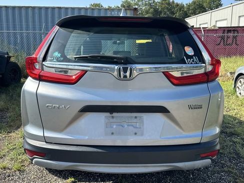 Used 2018 Honda CR-V LX image 3