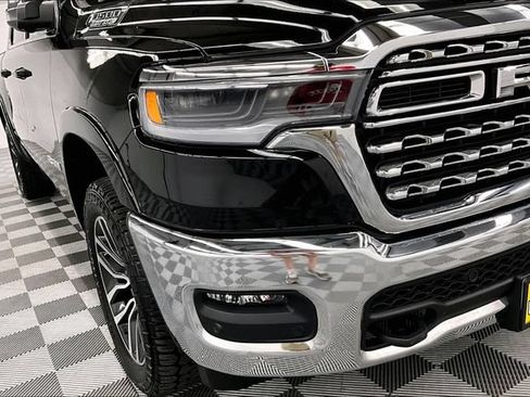 Used 2025 RAM 1500 Limited AWD/4WD image 34