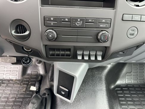 New 2025 Ford F650 2WD Regular Cab Super Duty image 17