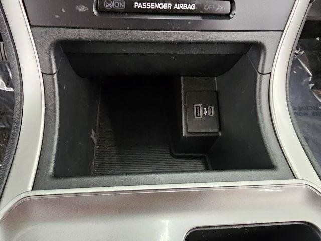 Used 2024 Ford Edge SEL AWD/4WD image 26