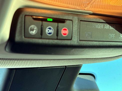 Certified 2023 Buick Encore GX Essence w/ Experience Buick Package image 25