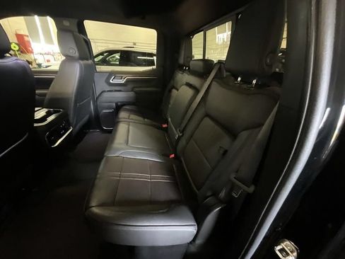 Used 2022 Chevrolet Silverado 1500 High Country w/ Max Trailering Package AWD/4WD image 32