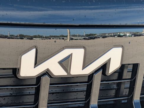 New 2027 Kia Telluride EX w/ Towing Package AWD/4WD image 13