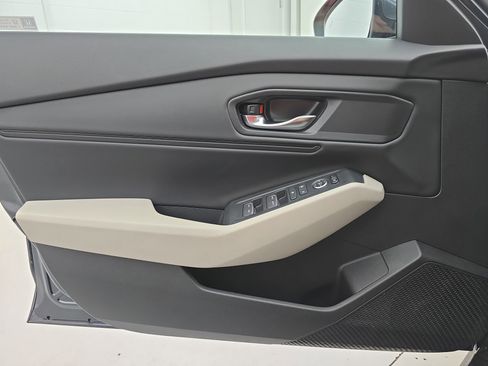 Used 2024 Honda Accord EX image 25