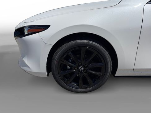 New 2026 MAZDA MAZDA3 2.5 S Hatchback w/ Premium Pkg FWD image 9