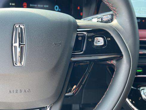 New 2025 Lincoln Corsair Grand Touring w/ Jet Appearance Package image 18