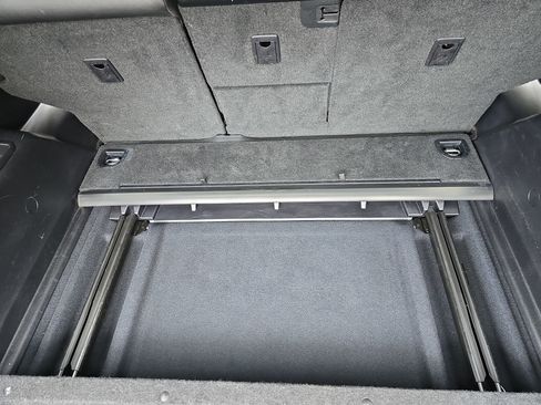 Used 2020 Toyota 4Runner Limited image 12