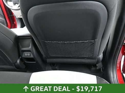 Used 2025 Hyundai Venue SEL FWD image 49