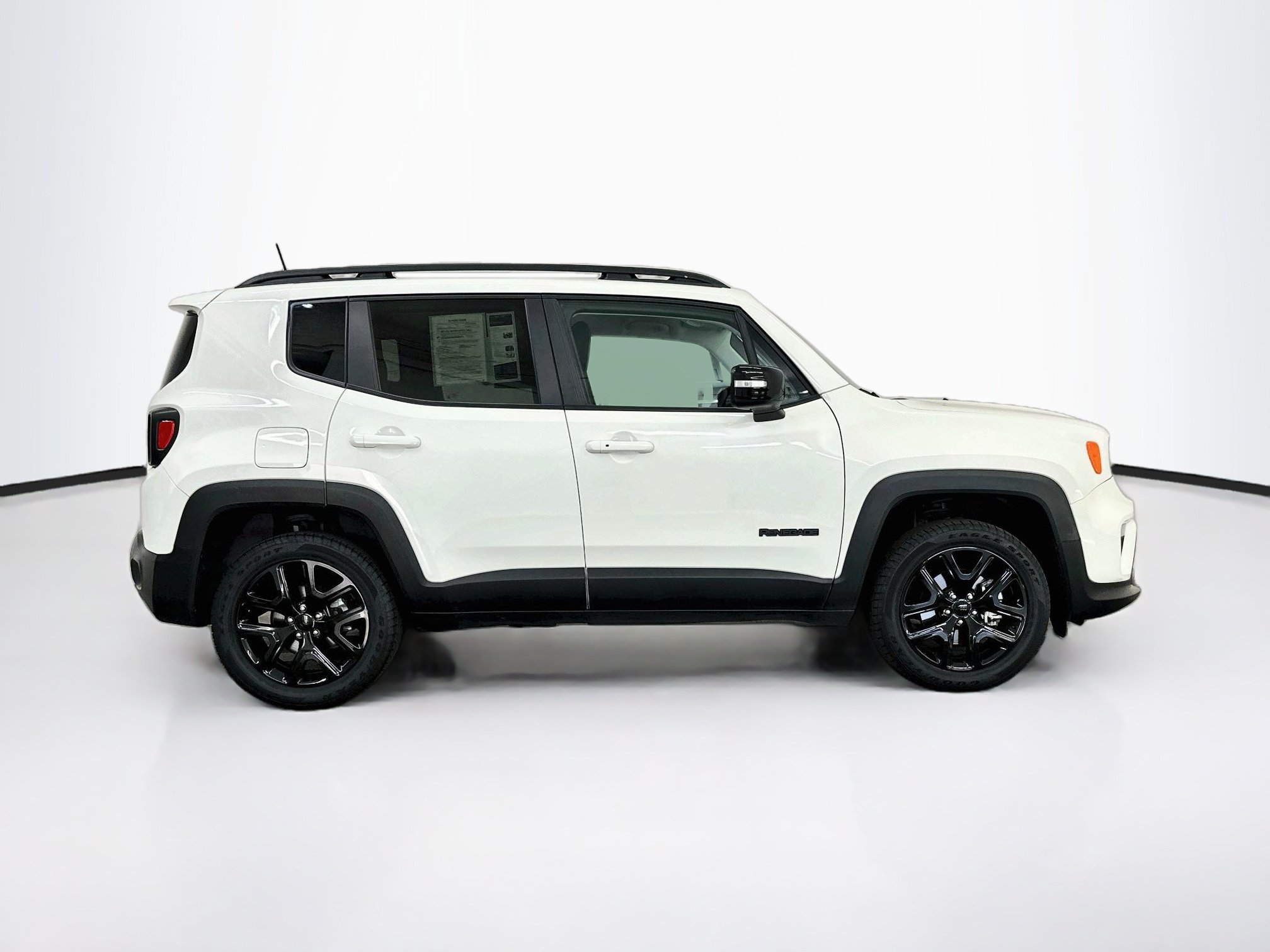 Used 2023 Jeep Renegade Altitude AWD/4WD image 10