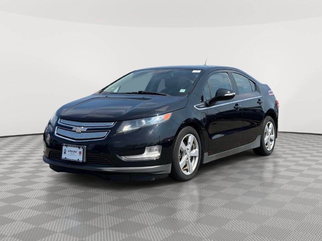 Used 2013 Chevrolet Volt FWD image 2